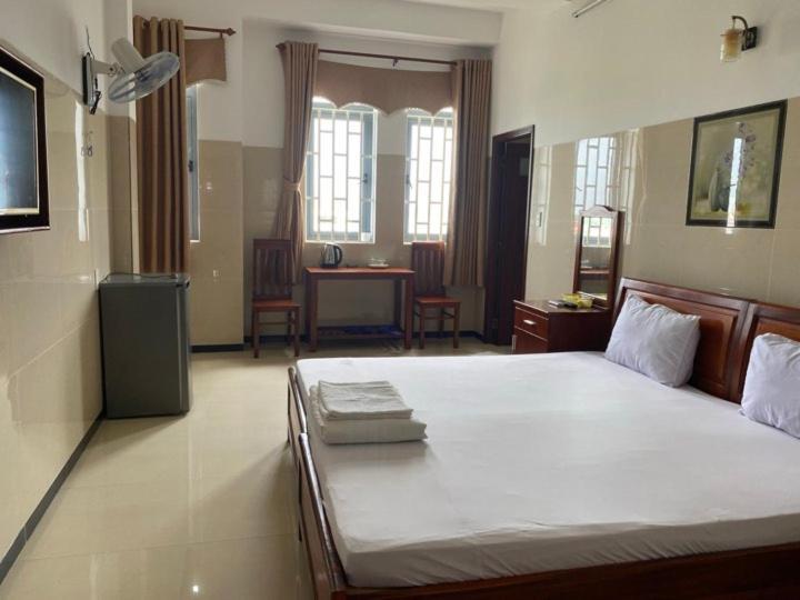 Hotel My Viet Dĩ An Extérieur photo
